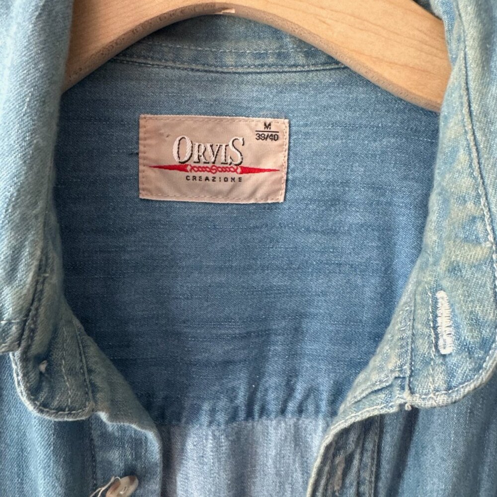 Vintage Orvis Perfectly Broken In Denim Chambray Shirt Size Medium - Picture 2 of 5